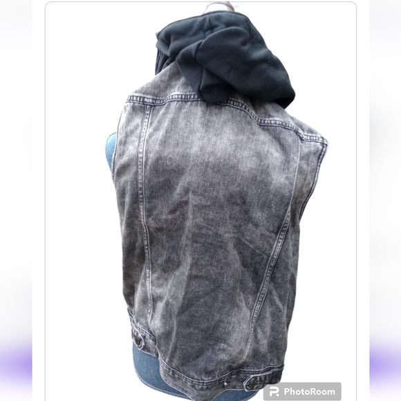 Victorious Los Angeles Premium quality denim Vest - Picture 4 of 9